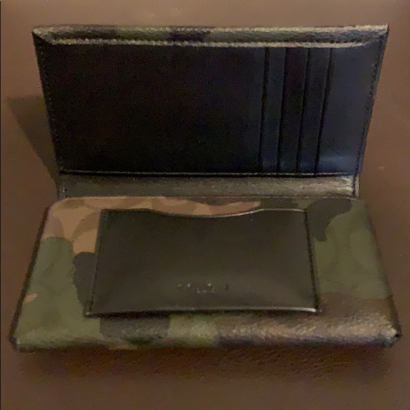 Coach Universal Camo Phone Wallet - Picture 3 of 3